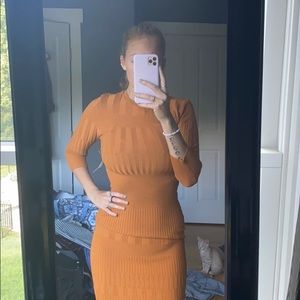 NWT Tight midi dress